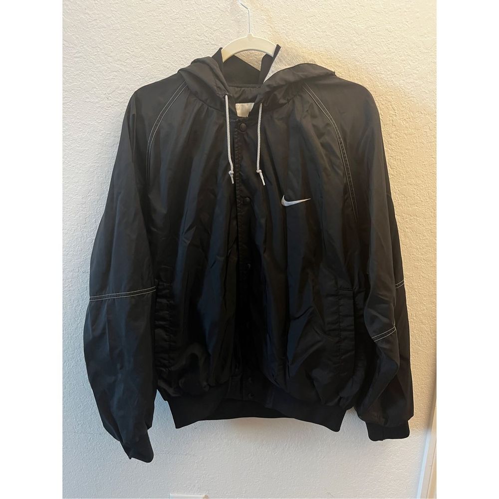 Vintage 90's Nike Swoosh Puffy Windbreaker
Jacket M